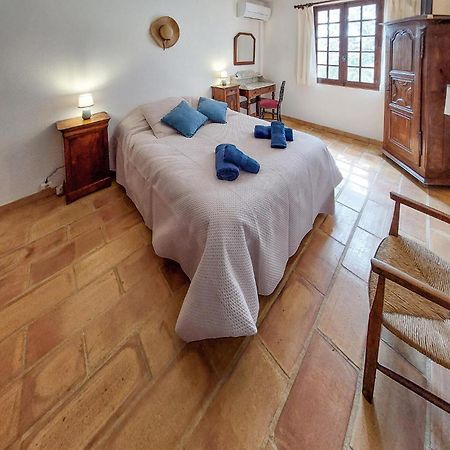 Stunning Home In Lorgues With Wifi Bagian luar foto