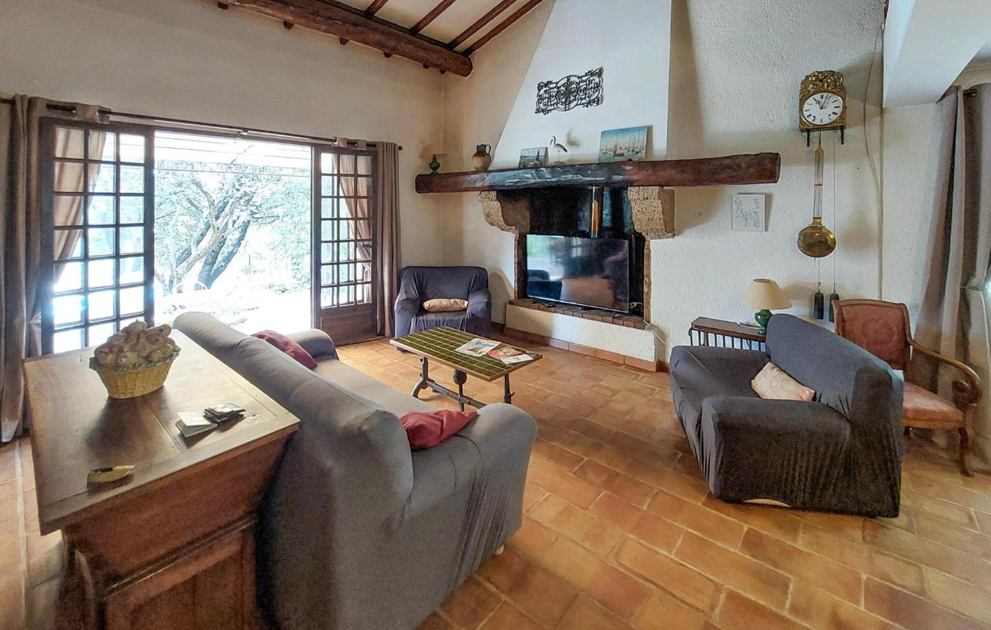 Stunning Home In Lorgues With Wifi Bagian luar foto